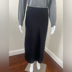 Calvin Klein Jeans Classic Black Silk MIDI Skirt Size Small